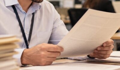 Certidão de óbito tardia: solicitação, prazos e custos